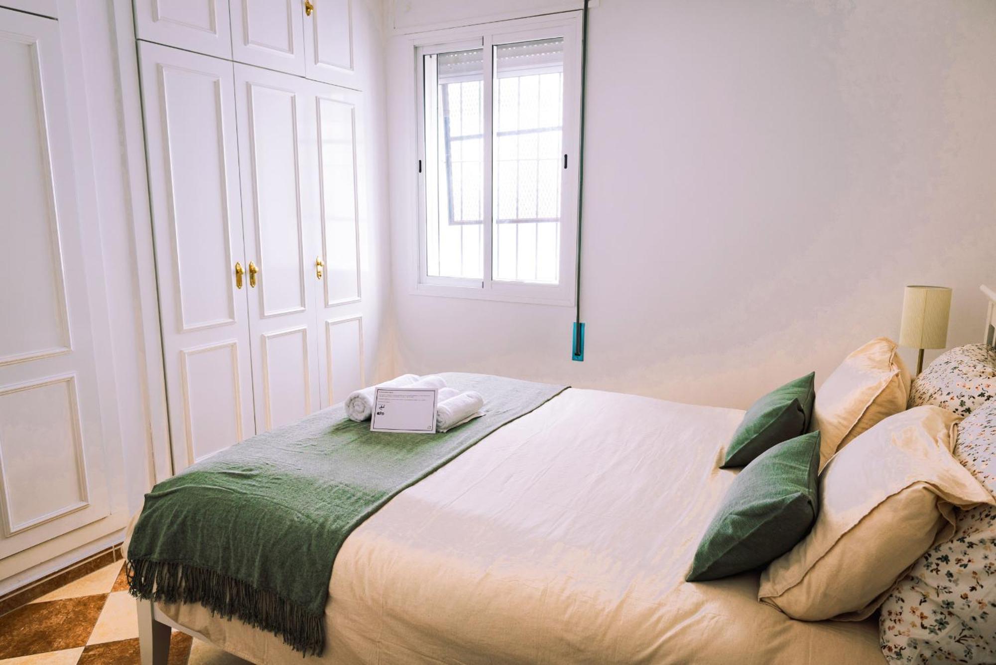 Echo Suites Nervion إشبيلية المظهر الخارجي الصورة